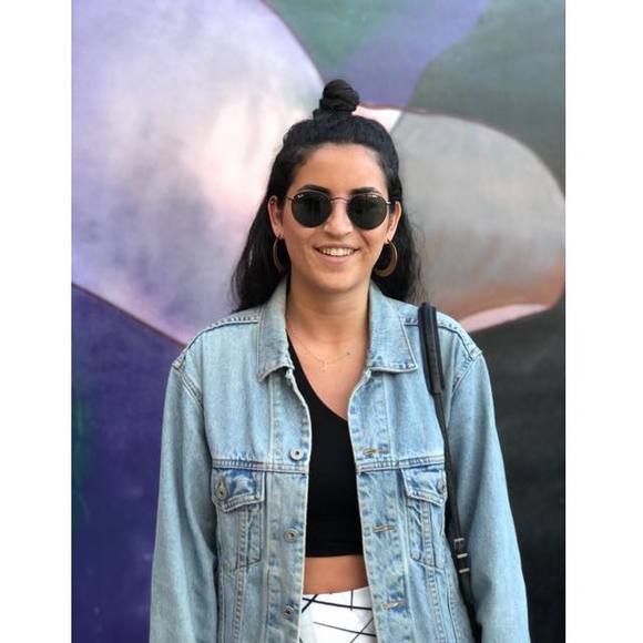 Meet your Posher, Joelle - Picture 1 of 1